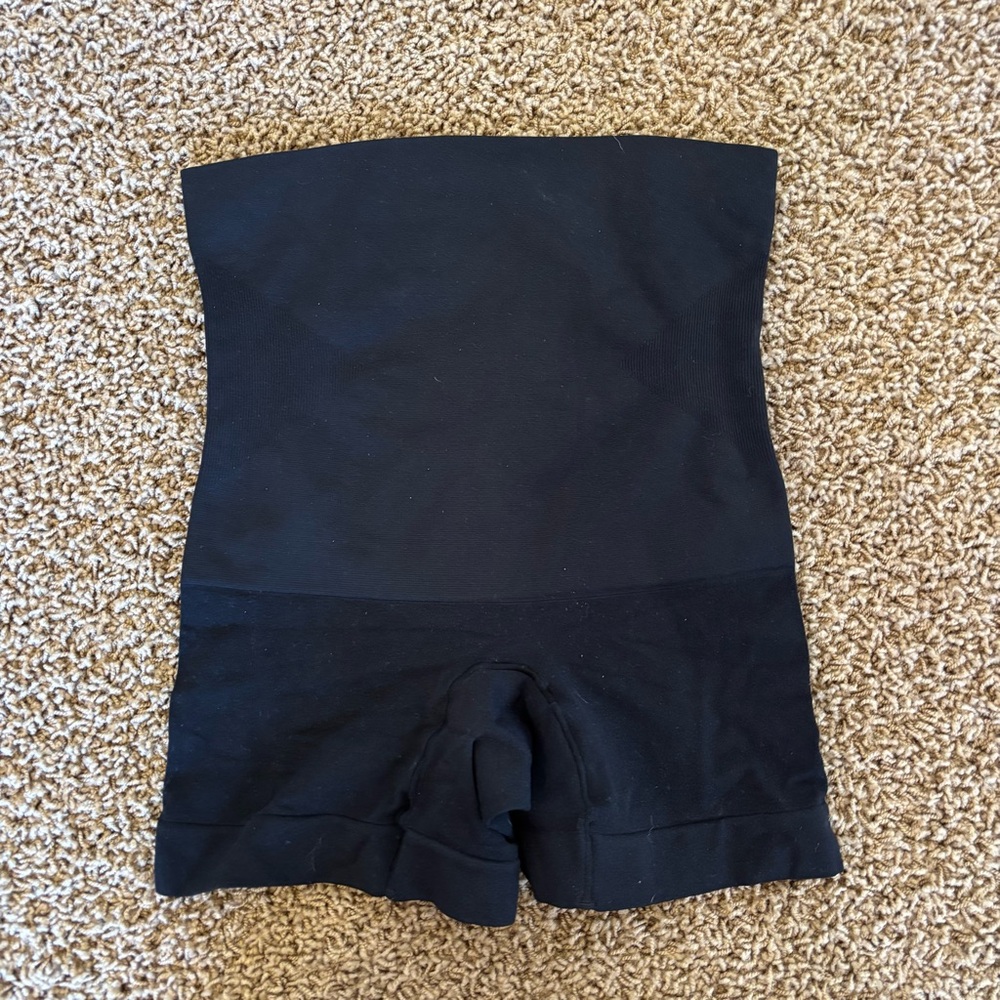 Shapermint Small Black Women's High-Waisted Shorts tummy tuck